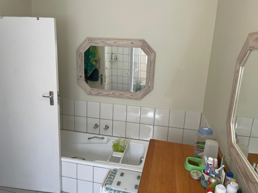 4 Bedroom Property for Sale in Bathurst Eastern Cape